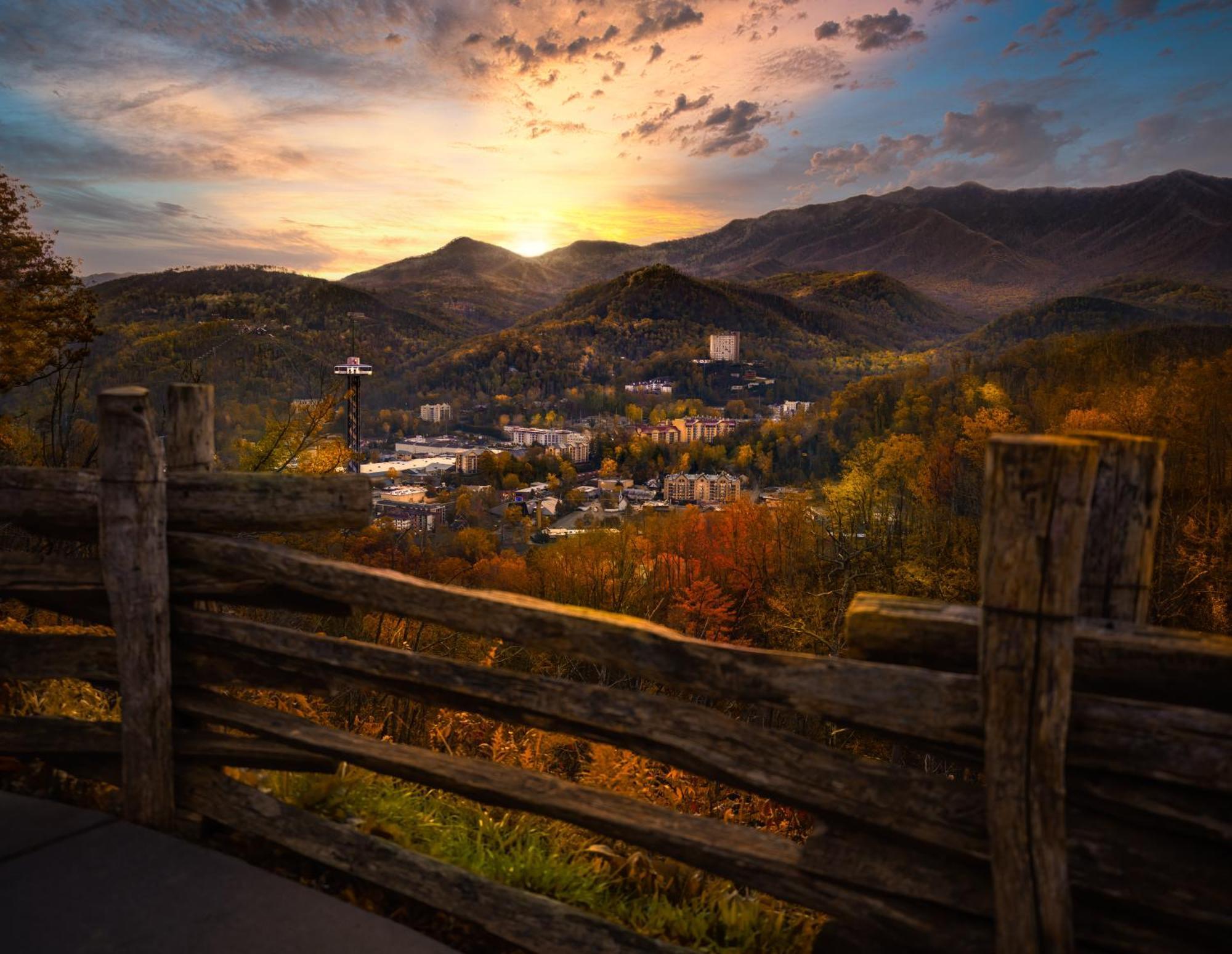 River Song, Near River, Hot Tub, Foosball, Wifi 1089 Free Tickets Each Paid Day, Dollywood And More Sevierville Exteriör bild